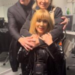 Leticia Calderón Instagram - @danielboaventura !Que voz!, Que agradable!, Que show! Primer artista que veo que llama a todos sus músicos y coristas a dar las gracias con él. A eso le llamo grandeza. Gracias Marcelo, Perla y José Luis @rioromamx