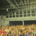 Letrux Instagram - O clipe de “Louva Deusa” no ar e a gente celebrando em cima do palco, espalhando essa música por aí. Que coro lindo, Campinas ⚡️ Assista o lindo clipe do @pfranca no meu youtube. Essa make e juba de ontem são obras da @agnesmamede e figurino por @kenan.fernanda .✨ Gracias mil, banda e equipe! @arthurbraganti @jessicazarpey @navalha_carrera @lolebatera @tchebello @musictourbr @iuricar @riadrrr @oleopardo @sugarkaneaudio @carinareno_etrusca @bronuabreu Valeu @sescspcampinas 🏹