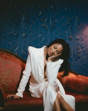 Lex Scott Davis Instagram - Classic Joy • THANK YOU, to everyone who sent me birthday wishes, prayers, flowers, & gifts. Year #33 is a special one for us spiritual folk. Here’s to not taking life for granted 🥂🕊️🤍 | Makeup by @ninjaaaaaa Photos by @floresca.judyth