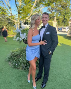 Lexi DiBenedetto Instagram - Ending the summer with a perfect wedding. 

Dress / @lulus 
Shoes / @vincecamuto 
Lip gloss / @tower28beauty 
Foundation / @rmsbeauty 
Blush   contour kit / @merit 
Concealer / @kosas 
Eyeshadow   mascara / @iliabeauty