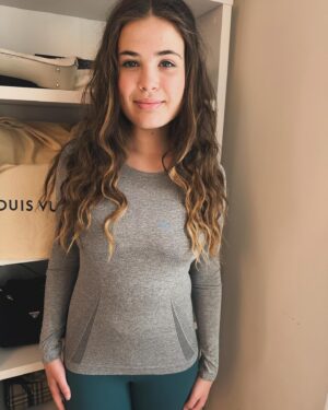 Lexia Hayden Instagram - Comfortable like your own skin 
@glowmode_official 
 Code: ballet74(15% off).
@glowmode_official only #GLOWMODE, #GLOWMODEonpointe
#Glowmode #Glowmodecolors 
GLOWMODE FeatherFit™ Deep V Wrap Bodysuit
13057854

GLOWMODE FeatherFit™SportsRomper
13057685

GLOWMODE FeatherFit™ Cut-Out Bodysuit
13057968

GLOWMODE FeatherFit™ Cross Back Tu
mmy Control Shapewear Jumpsuit
13057889
