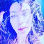 Leyla Bilginel Instagram - Bir yudum su gibi, hayat! Benim için! 🥰🙏