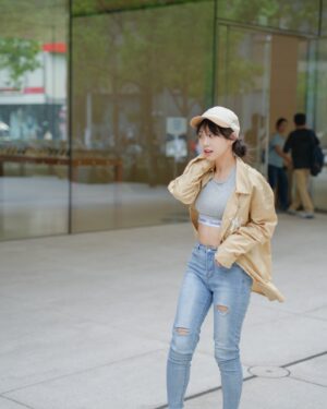 Li Chun Cho Instagram - -
提前先說端午節快樂🍃
因為我想吃粽子了
所以 台北有推薦的中部粽嗎🤣

🧢🧥/ @mlbkorea_taiwan
