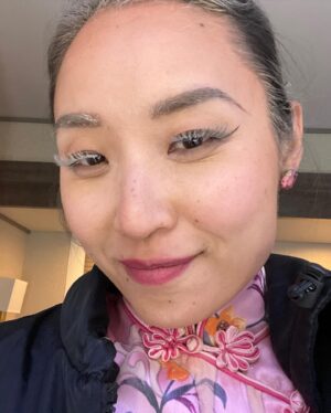 Li Jun Li Instagram - Fay 🌺 #MaryZophres 
📸 @stillscottg

(Last slide is from the snake fight in the desert, my face and body covered in sand.) 🤶🏼