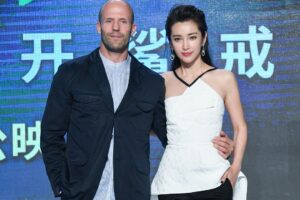 Li Bingbing Instagram - My new film The Meg with @jasonstatham and directed by Jon Turteltaub is opening in Shanghai Film Festival. Can't wait to see @megmovie The Meg in theater in August! 💕😘😉🎈 #libingbing #jasonstatham #shanghai #shanghaifilmfestival #TheMeg #film