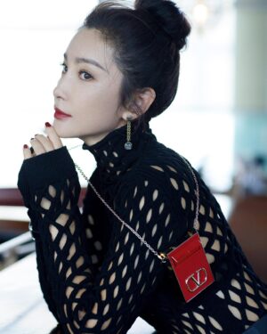 Li Bingbing Instagram - 高定若梦，美溢人间💄