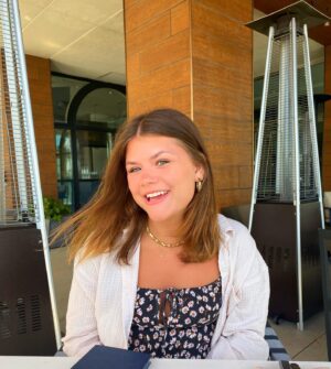 Lia McHugh Instagram - “Laugh” - Shea