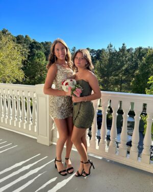 Lia McHugh Instagram - Senior Hoco !!