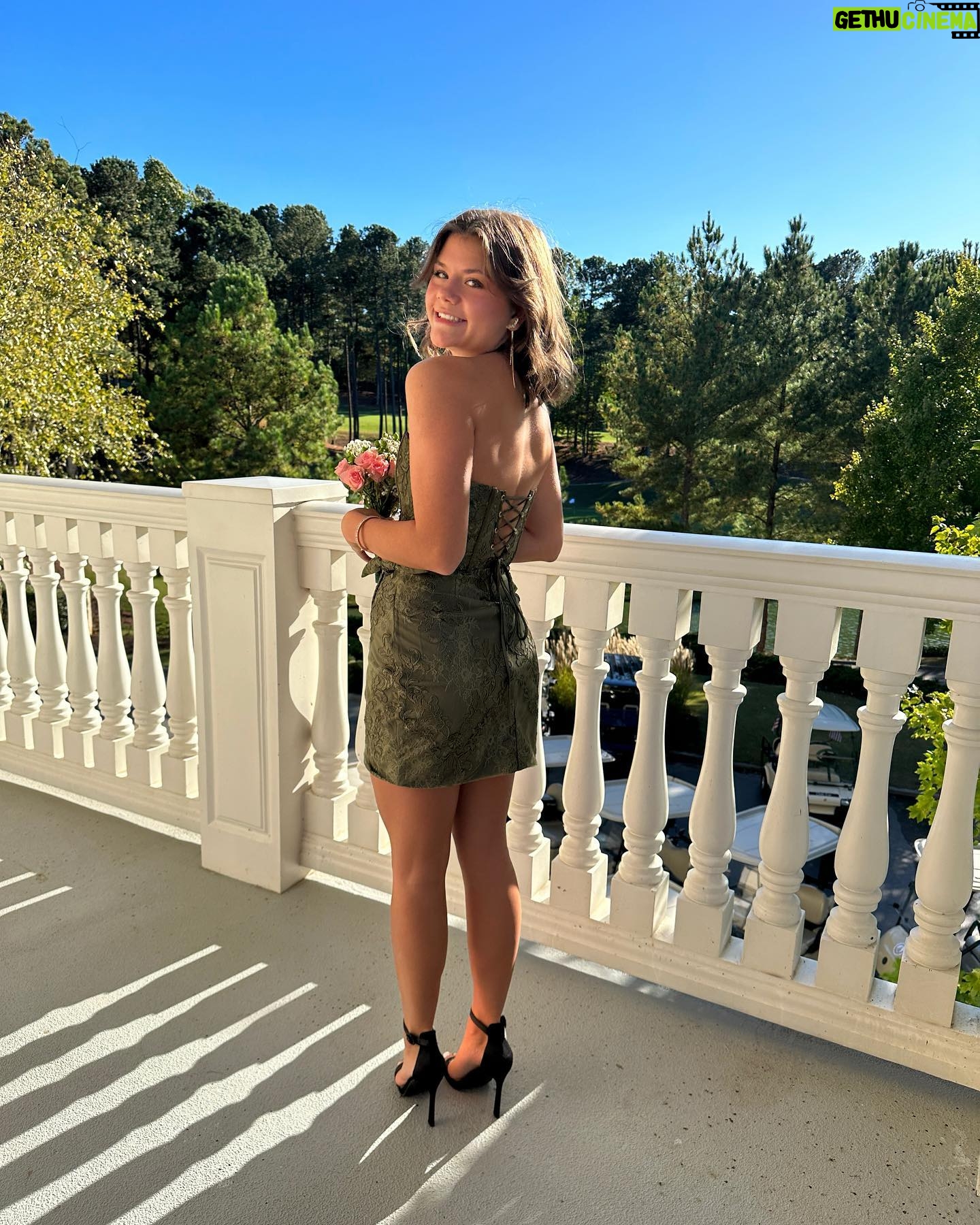 Lia McHugh - 17.6K Likes - Senior Hoco !!