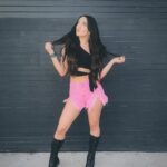 Liana Ramirez Instagram - cheesin’ cause life’s good🖤