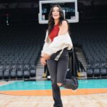 Liana Ramirez Instagram - whole place to myself🏀 @spurs