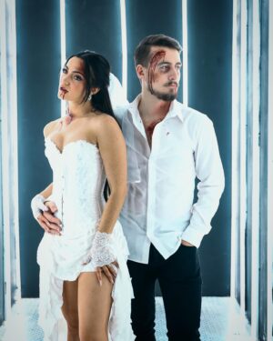 Liana Ramirez Instagram - till death do us part🪦 #happyhalloween 
📸: @dylanlujano 
💋: @sammiezavala