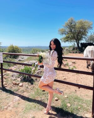 Liana Ramirez Instagram - april (bridal) showers in Texas💍

thank you @fiftyflowers for spoiling us with flowers at my ATX bridal shower! My girls loved the bouquet bar and creating their own arrangements to take home! 

wearing: @nadinemerabi @nadinemerabibridal ✨🤍thank you for this beautiful dress!