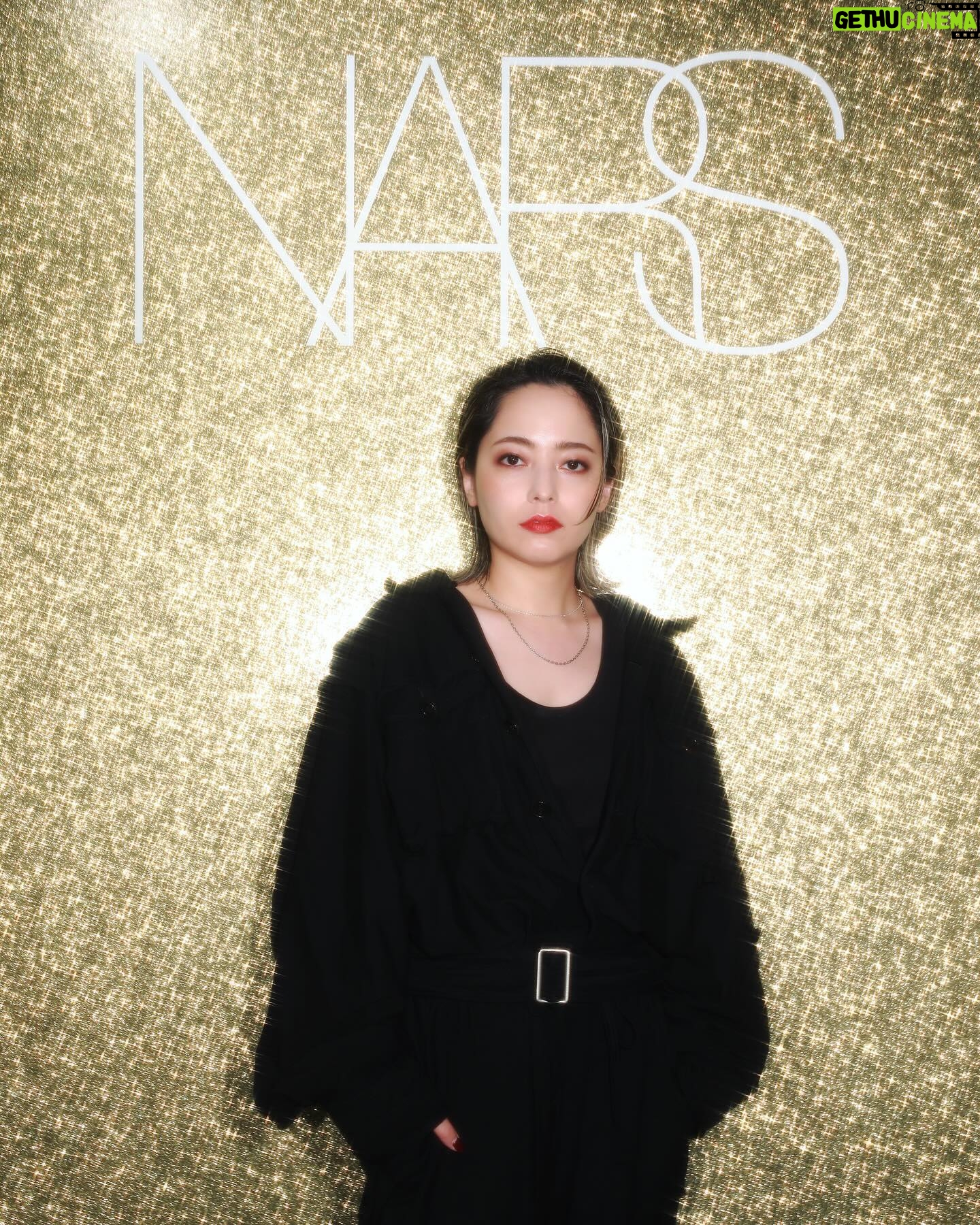 Licaxxx - 2.3K Likes - DJ for @narscosmeticsjapan #sparktheparty
使いやすさ抜群なシャドウパレット、落ちないマットリップ、チークも良い艶。
📷 @wataru__fukaya
#PR