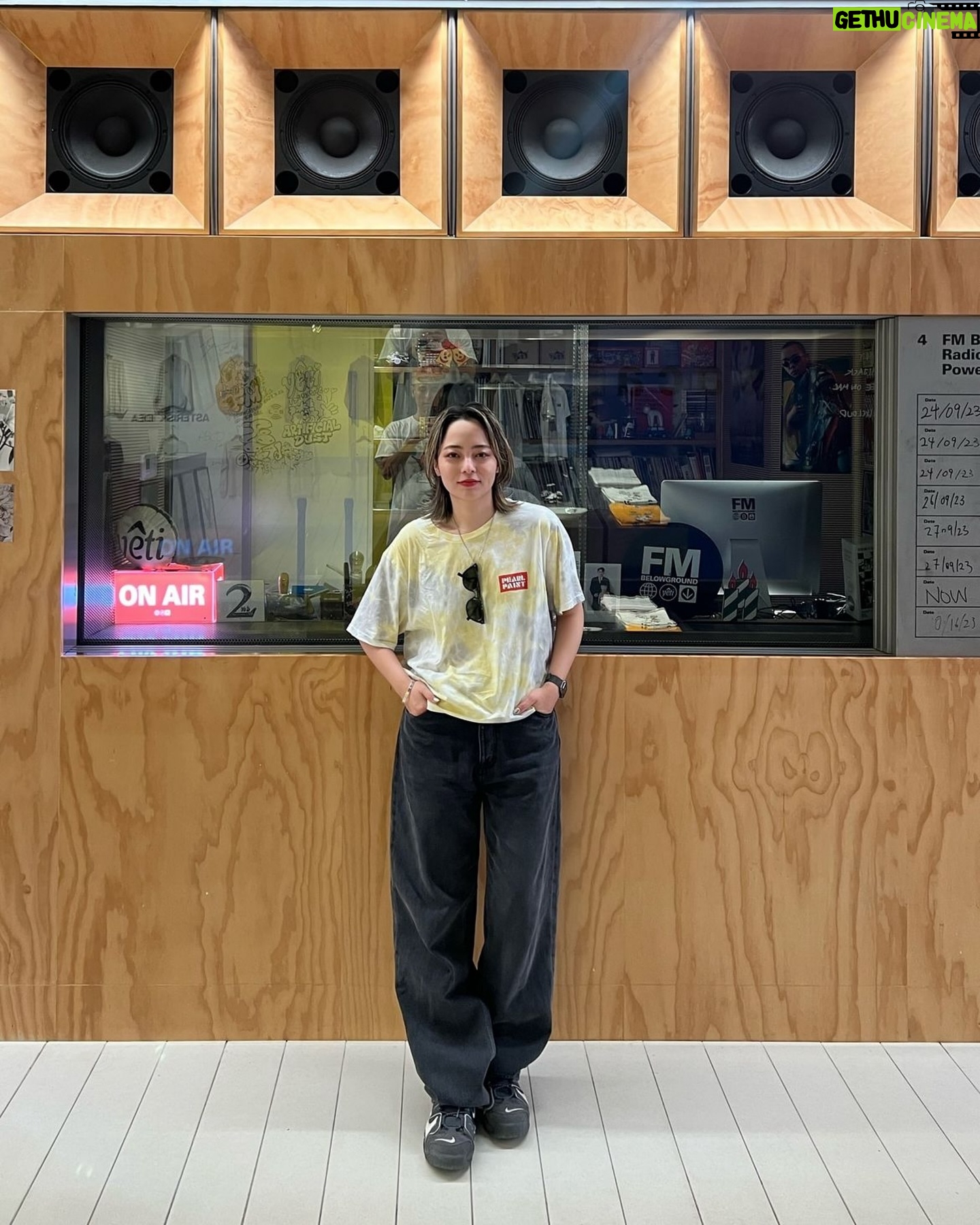 Licaxxx - 2.7K Likes - 香港に行った時のMIXのアーカイブが聴けます☺️
#Repost @fmbelowground
・・・
Listen back to @licaxxx1 blend of breaks, techno & house for FMBG following her set at Shi Fu Miz festival and all-night long at ZEROTOKYO.
Listen back:
BELOWGROUND.FM