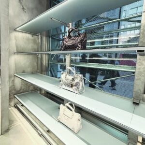 Licaxxx Instagram - @balenciaga Ginza new open on April 27th! Congrats 

#balenciaga 
#PR