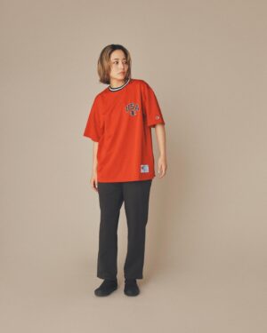 Licaxxx Instagram - @champion_japan @fashionsnapcom の特設ページにチャンピオンのTシャツをきて登場してます。私は特にバスケフィーリングな2枚を！🏀

バスケといえばそろそろプレーオフシーズンなんで激アツ時期。あなたはどこを応援してる？📣

#champion #チャンピオン #Tシャツ #PR