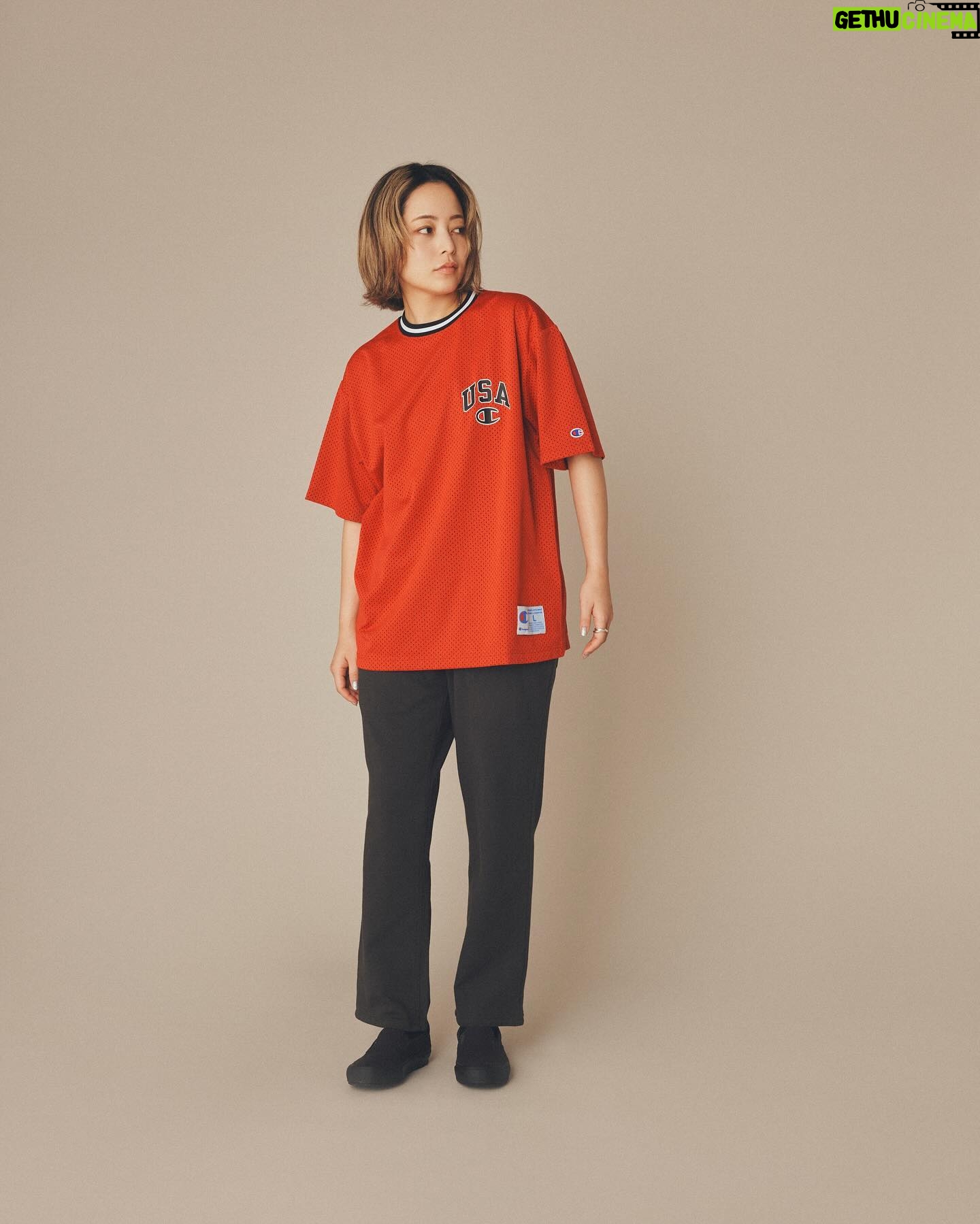 Licaxxx - 3 Likes - @champion_japan @fashionsnapcom の特設ページにチャンピオンのTシャツをきて登場してます。私は特にバスケフィーリングな2枚を!🏀
バスケといえばそろそろプレーオフシーズンなんで激アツ時期。あなたはどこを応援してる?📣
#champion #チャンピオン #Tシャツ #PR