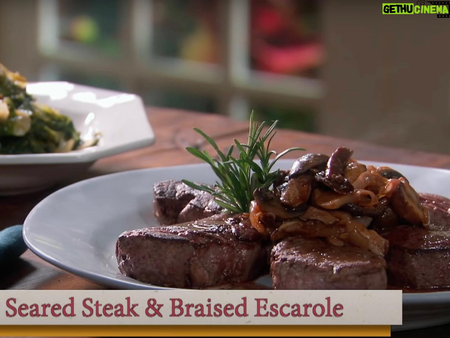 Lidia Bastianich Instagram - Let’s make it a steak night! This seared beef fillet in mushroom sauce highlights is a delicious weekday or weekend meal - watch me make it, along with some braised escarole, here. Buon Gusto! Video link in my bio. #TuttiaTavolaaMangiare #LidiasRecipes #LidiasItaly #LidiasKitchen #LidiaBastianich #ItalianFood #25YearsofLidia