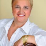 Lidia Bastianich Instagram - Daytime Emmys: “Lidia Bastianich to Receive Lifetime Achievement Awards” It is a tremendous honor to be recognized and receive the Daytime Emmy Lifetime Achievement Award for having shared my passion for food with TV audiences for over 25 years. Cooking together and sharing food remain a common denominator of all cultures. Food nurtures, it connects diverse people, and it brings families, friends and strangers together. There is no better place to be on this earth, especially in these trying times, than sharing food at a table with others. That simple idea has been the basis of my life’s work. . . . #tuttiatavolaamangiare #lidiaskitchen #lidiabastianich #lidiaskitchen #knopfbooks #hsn #daytimeemmys2024