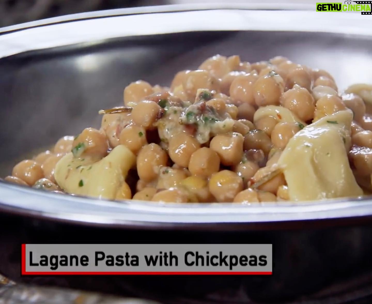 Lidia Bastianich Instagram - Pasta and chickpeas is a typical dish from southern Italy. This is a simple, economical and delicious recipe from Calabria that uses just a few ingredients to make a tasty, nutritious meal. In this dish, lagane, fresh pasta that resembles wide and short tagliatelle, is made with chickpeas and pepperoncino. Link to recipe and video in my bio. @granapadano @granapadanopdo #TuttiaTavolaaMangiare #LidiasRecipes #LidiasItaly #LidiasKitchen #LidiaBastianich #ItalianFood #25YearsofLidia