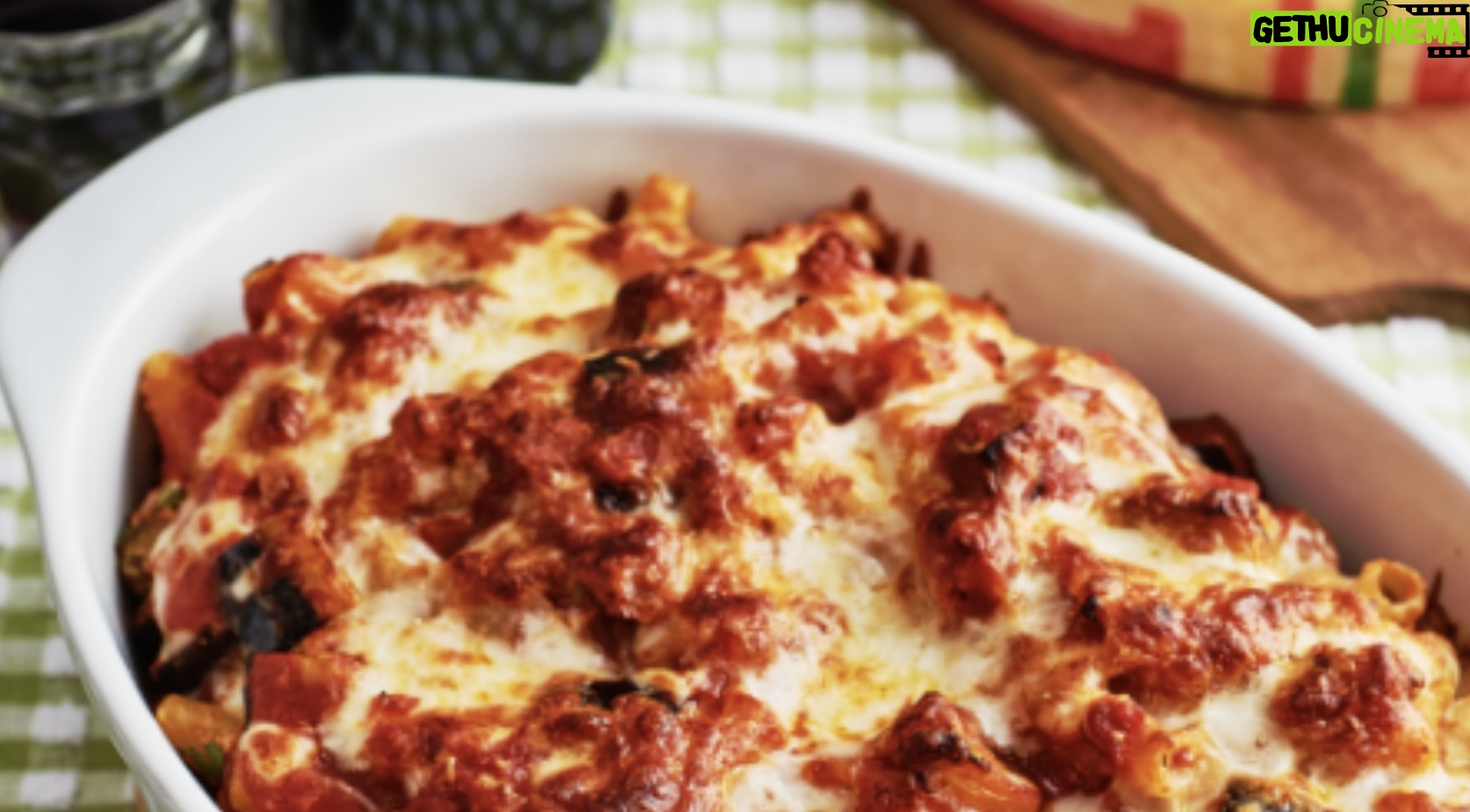 Lidia Bastianich Instagram - Baked Ziti with Lidia’s Chunky Eggplant Sauce. While it’s always preferable to make your sauce from scratch, sometimes you just don’t have the time. My Chunky Eggplant Sauce is inspired by the flavors of Sicilia, filled with eggplants, tomatoes, peppers, garlic, capers, oregano, and sea salt. simmered to perfection – just like Nonna would have made – No Artificial Flavors or Preservatives. Link to recipe in my bio. #LidiasRecipes #LidiasItaly #LidiasKitchen #LidiaBastianich #ItalianFood #25YearsofLidia #FromLidiasTableToYours #LidiasSoundtrack