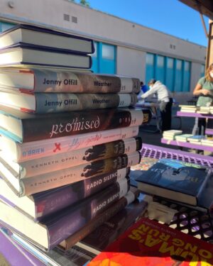 Lidya Jewett Instagram - helping put a library where there was none. 9000 books and beautiful murals. so so excited for the students at @cechs.asb in Compton.