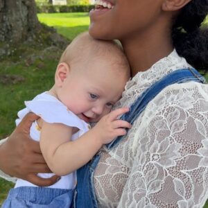 Lidya Jewett Instagram - gotta get the young one started on miley cyrus as soon as possible, it’s my duty as an aunt