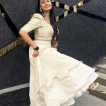 Likitha Murthy Instagram - 🤍🤍 Outfit by: @ekaiva_make_it_original #designerwear #instapost #likithamurthy