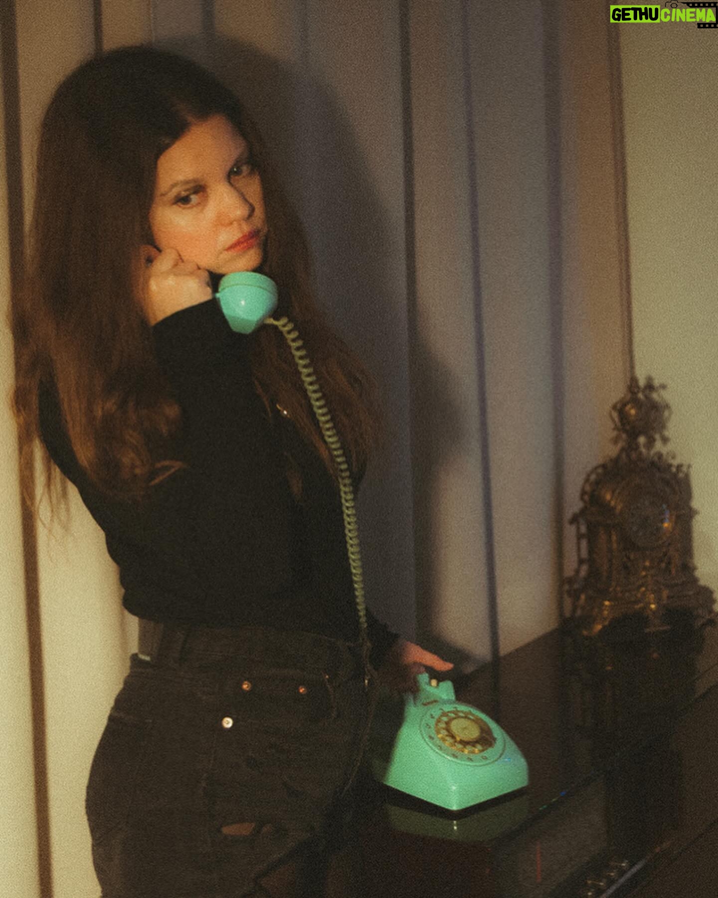 Lila Baklesi - 7K Likes - 3 τελευταίες παραστάσεις
στη Θεσσαλονίκη στο @avlaiatheater.official
για τη «ΔΑΦΝΗ» μας και τέλος!
Μετά ραντεβού στην Αθήνα🧡
Θεσσαλονίκη είσαι μαγική! 🤍
📸 @kchatzz
Συνέντευξη στον @george.papanikolaou.9 για το
@rejected.gr
Κοσμήματα @antigone.koukos_jewelry