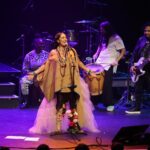 Lila Downs Instagram - #LaLinea24 launched in style with @liladowns at a sold out @barbicancentre last night. 🇲🇽 La Jefa backed by her beautiful band performed a set from down the ages. Fantastic opening from London’s own @mariachilasadelitas La Linea continues tonight with @anatijoux @montaneramusica at @villageunderground Tickets available at @lalineafestival & at the door ☀️ #liladowns #barbican #lalinea24 📸 @rogeralarconphoto & @dosconejo