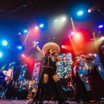 Lila Downs Instagram - Una noche irrepetible de Folclore Mexicano de la mano de Lila Downs en el Escenario GNP Seguros 🇲🇽 @liladowns 📸: @gusmalamigo