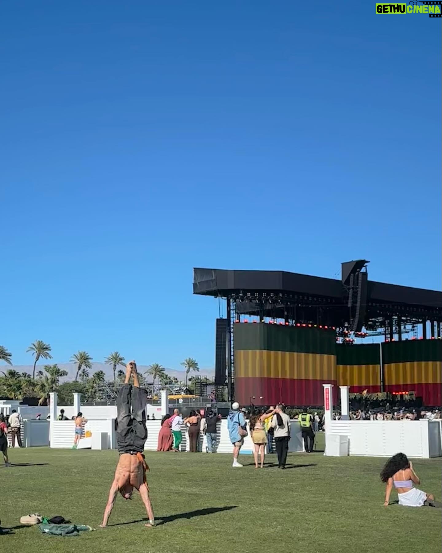Lilah Pate Instagram - There’s no remedy for memory 🦋 #lanachella
