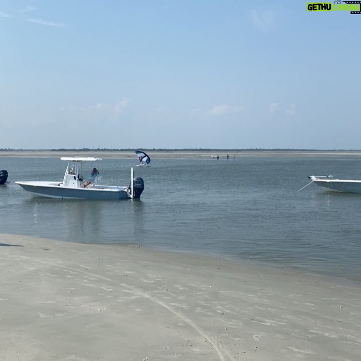 Lilah Pate Instagram - Outer Banks season three is officially OUT!! @obx #outerbanksseason3 #obx