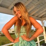 Lilah Pate Instagram - Sunsets and Smiles