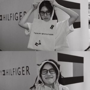 Lilian Zhang Instagram - @tommyhilfiger SUMMER POP-UP 📰