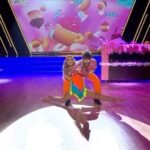 Liliana Santos Instagram - A nossa primeira dança 🧡🪩 @de_courinha Estão prontos para a próxima? #dancacomasestrelas #tvi #chachacha #dance #tv #show