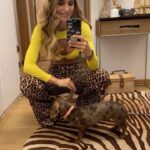 Liliana Santos Instagram – Perfect match 🤎💚🤎

@elisabettafranchi__lisboa #may #thursdays #nightout #animalprint #green #perfectmatch #dinnertime