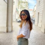 Liliana Santos Instagram - Mudanças são necessárias. E hoje fui até ao @chiadostudio para cortar, fazer balayage, hidratar, pentear e tudo e tudo! 🥰 só para dizer hoje estou me a sentir 💥 Ahahahahah @claudiopachecohairstylist I love you , you rock baby! #hair #chiadostudio #claudiopacheco #balayage #cut #summerhair #summerhaircolor #summerhairgoals