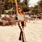 Liliana Santos Instagram - Buenas noches de TULUM! 🪶 #mexico #tulum #newyeariscoming #vacay