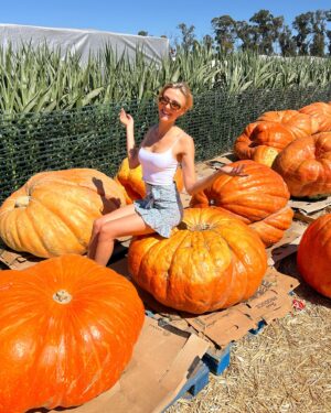 Lilly Krug Instagram - Orange is the new black 🎃