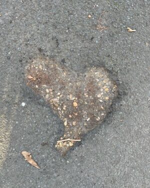 Lily Newmark Instagram - Love on the ground