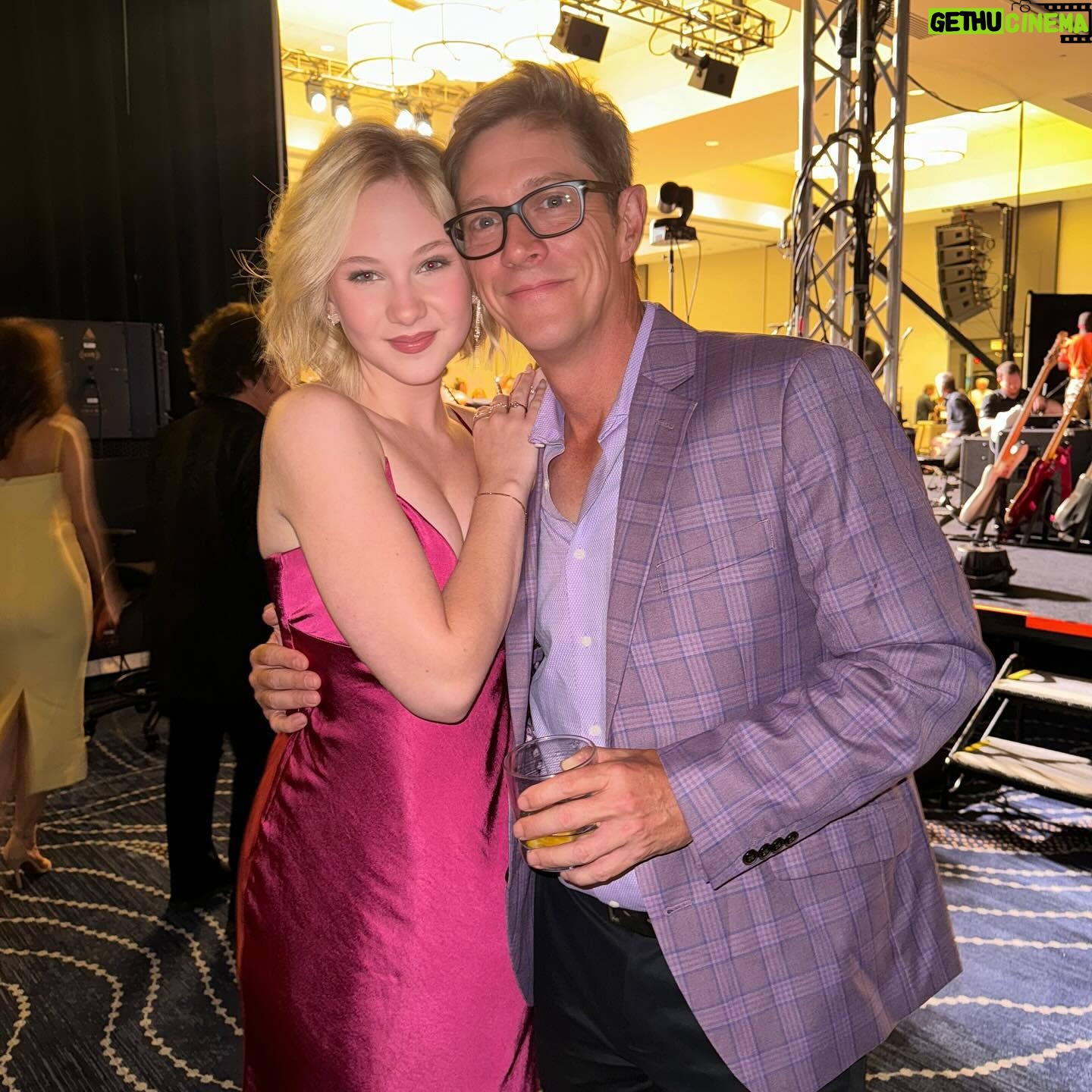 Lily Brooks O'Briant Instagram - The Rahm Night 3 ✨ Had the most amazing time performing my original song ‘Wait a Minute’ with the incredible band @sixwire at @rahmcelebritygolftournament! It was an incredible weekend raising money for the children @stjude ❤️ thank you so much @kevinprahm for being the best TV dad! I love you so much! • Thank you so much @aliceandolivia for the incredible dress I wore on the carpet! It was as absolutely perfect! 🤍 • • #singer #stjude #stjudeschildrensresearchhospital #stjudewontstop #therahm #charity #actress #golftournament #event #singersongwriter