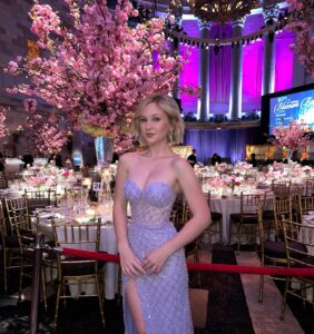 Lily Brooks O'Briant Instagram - The Blossom Ball was absolutely a night to remember! I am so incredibly grateful for @endofund & @seckinmd’s dedication to supporting research, education & more to find a cure for endometriosis & for their support of#endowarriors. @bindisueirwin was honored last night for her advocacy & bravely sharing her endo journey. Bindi, I cannot thank you enough bc without you sharing your story I wouldn’t have demanded answers to years of pain when I was told I had an eating disorder, allergies, that much pain was “normal”, or the pain was in my head. Your bravery has forever changed my life. Thank you! I hope I can someday be someone’s “Bindi” & I am so honored to be a voice to educate others about endometriosis that affects 1 in 10 women - even teenage young women. Thank you to @lesliemosier @lexiestevenson @abbeylee @dianafalzone @mayamchenry @akaamandafuller @lexicoletteyoung @samstocktn & so many more for your passion for supporting other #endowarriors & educating women in hopes of earlier diagnosis & maybe someday a cure. My sister & I are filming a documentary about how endometriosis affects teens in hopes that other young women don’t have to wait the average 8-10 years to be diagnosed & don’t have to suffer or be told that their pain isn’t real - bc we have better things to do in making the world a better place than to suffer in pain. #endowarrior #endometriosis #blossomball #1in10