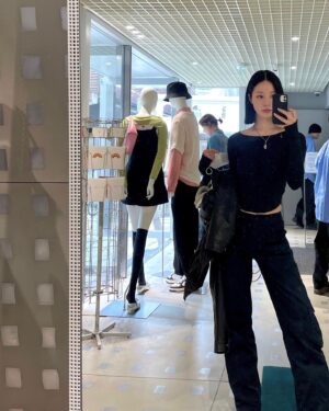 Lim Kim Instagram - 💇‍♀️