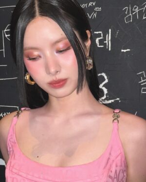 Lim Kim Instagram - THANK YOU SO MUCHHH🌸🎀🫶🏼📺👯‍♀️