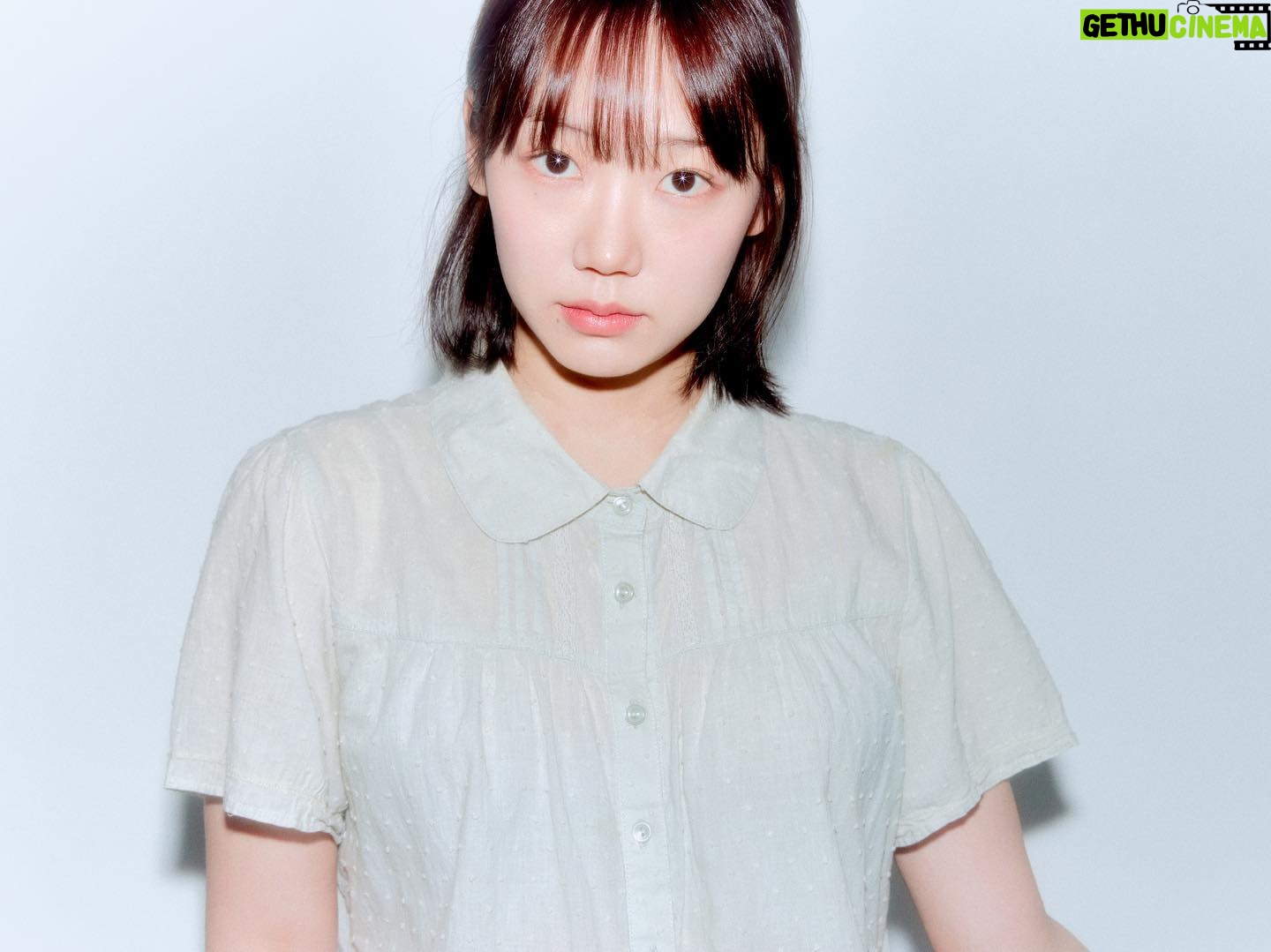Lim Yu-bin - 1K Likes - @soapic.official @youngchive_official