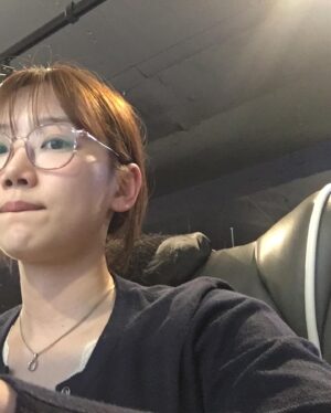 Lim Yu-bin Instagram - ♪(´ε｀ )