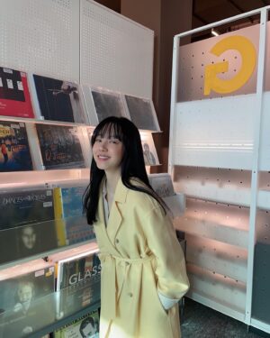 Lim Soo-jung Instagram - 💛✨🌿