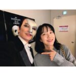 Lim Soo-jung Instagram - 그가 그려내는 팬텀이 너무나도 먹먹하여 극을 보는 내내 꾹꾹 눈물을 참았지만 마침내 오열을 하고 말았다.. 연기의 신🌹 #조승우 #오페라의유령 그리고 #뜻밖의반가운만남🍀